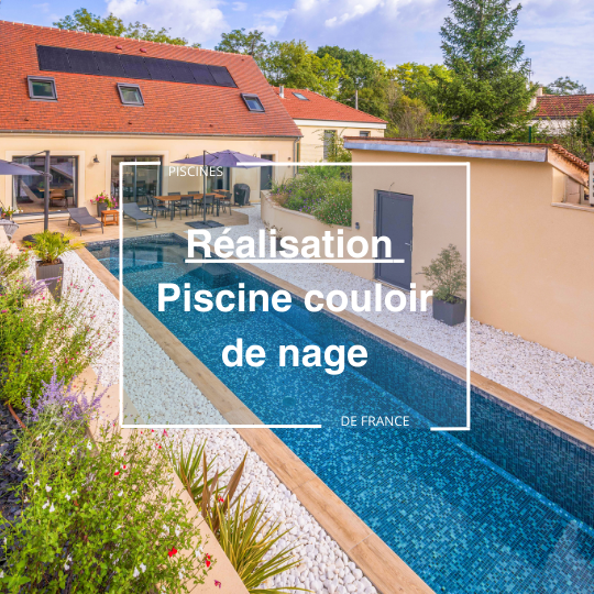 Une piscine couloir de nage en mosaique | Piscines de France